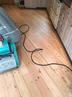 sanding kitchen east london