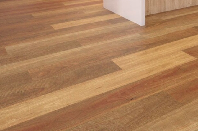 example before and after of Solid wood flooring restoration in an apartment, Seven sisters